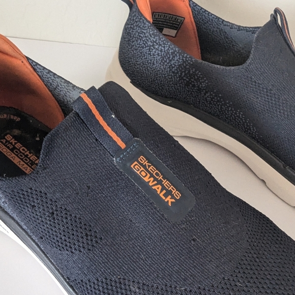 Men's size 13 Skechers Go Walk loafer sneakers, navy & orange - Picture 2 of 6
